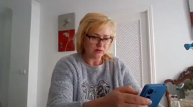 Luzia-Sal online show from March 9, 2025, 10:08 am