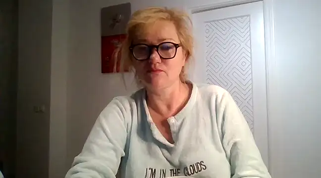 Luzia-Sal online show from March 13, 2025, 6:48 am