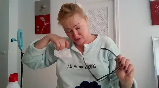 Luzia-Sal online show from March 14, 2025, 9:46 am