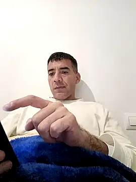 Snapshot of juanignacioargentino chatting on February 6, 2025, 11:58 pm juanignacioargentino online show from February 6, 2025, 11:58 pm