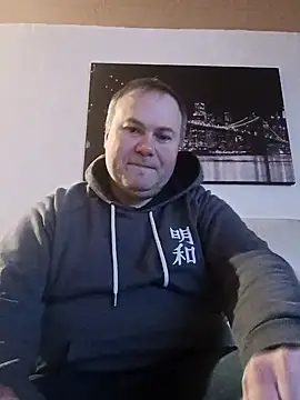 Snapshot of Pourleplasirs chatting on February 11, 2025, 1:41 am Pourleplasirs online show from February 11, 2025, 1:41 am