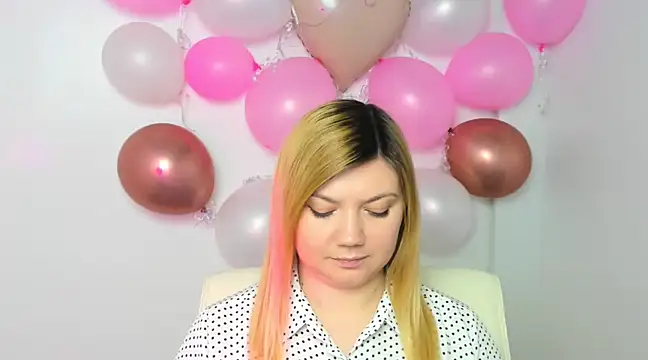 Lola moree online show from February 19, 2025, 12:44 pm