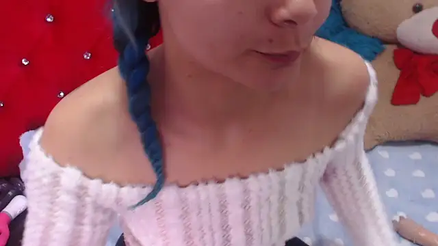 Ariasmithog online show from October 31, 2025, 5:19 am