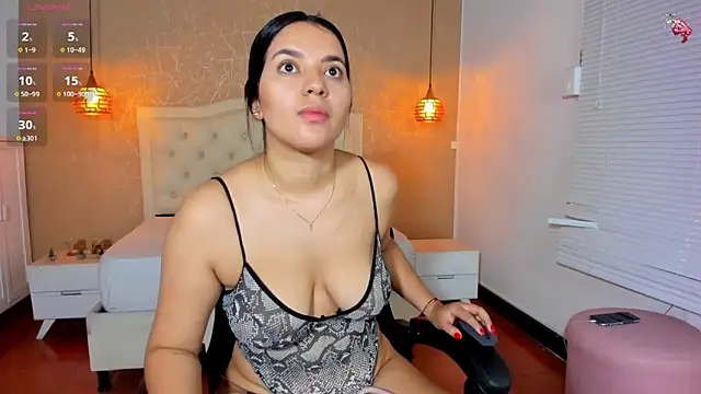 Snapshot of Hadley_ chatting on September 11, 2025, 3:28 am Hadley online show from September 11, 2025, 3:28 am