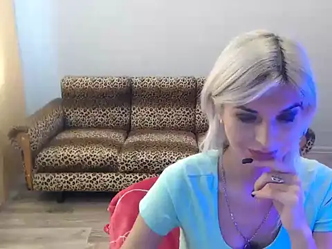 Snapshot of SexyBeatriice chatting on September 27, 2025, 6:29 am SexyBeatriice online show from September 27, 2025, 6:29 am