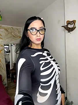 kendall morry online show from October 16, 2025, 4:13 am