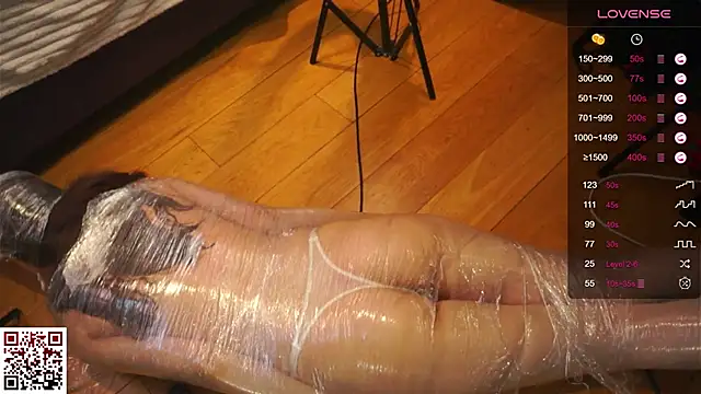 Snapshot of OdetteAven chatting on March 8, 2025, 4:17 pm OdetteAven online show from March 8, 2025, 4:17 pm