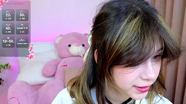 Hotary Yuko online show from February 8, 2025, 1:54 pm