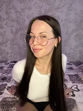 Snapshot of Arielle_Swan chatting on January 29, 2025, 11:30 am Arielle Swan online show from January 29, 2025, 11:30 am