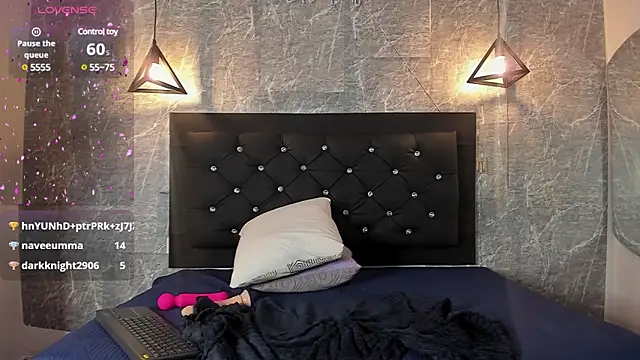 Snapshot of emberhodson chatting on March 4, 2025, 5:13 pm emberhodson online show from March 4, 2025, 5:13 pm