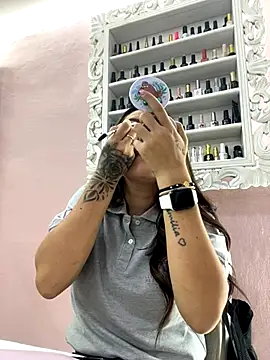 Snapshot of Kamila_angel chatting on November 28, 2025, 4:09 pm Kamila angel online show from November 28, 2025, 4:09 pm