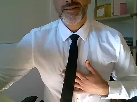 66MA69 online show from September 30, 2025, 9:25 am