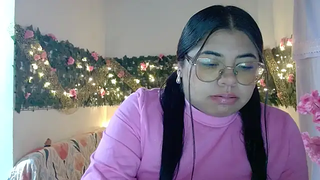 viccky vick online show from November 29, 2025, 8:50 am