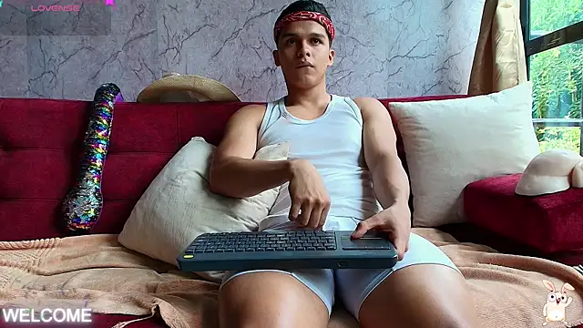 Dwayne Brown online show from October 25, 2025, 7:08 pm