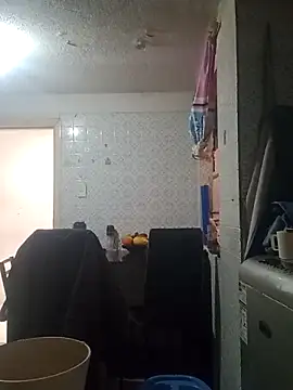 alexandraluv online show from February 27, 2025, 4:10 pm