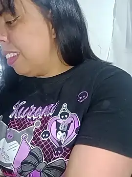 alexandraluv online show from October 1, 2025, 10:49 pm