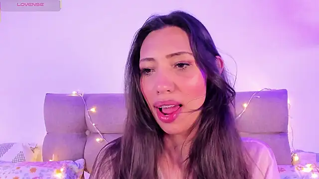 Snapshot of Miss_veronicaa2 chatting on February 4, 2025, 6:17 pm Miss veronicaa2 online show from February 4, 2025, 6:17 pm