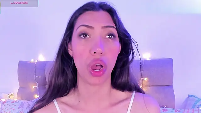 Snapshot of Miss_veronicaa2 chatting on February 10, 2025, 2:59 pm Miss veronicaa2 online show from February 10, 2025, 2:59 pm