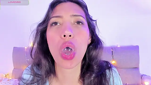 Snapshot of Miss_veronicaa2 chatting on February 11, 2025, 3:18 pm Miss veronicaa2 online show from February 11, 2025, 3:18 pm