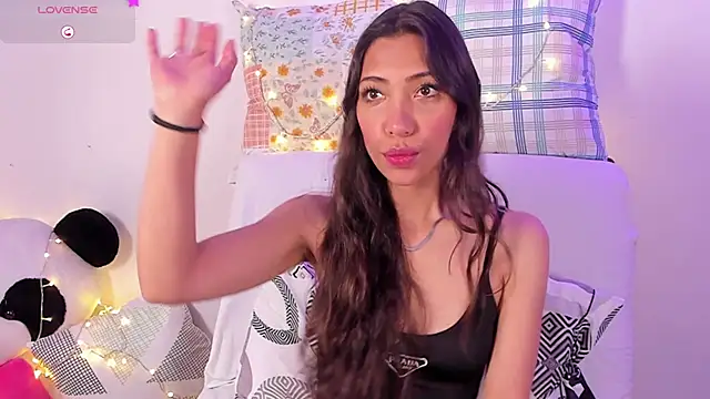 Snapshot of Miss_veronicaa2 chatting on February 20, 2025, 12:36 pm Miss veronicaa2 online show from February 20, 2025, 12:36 pm