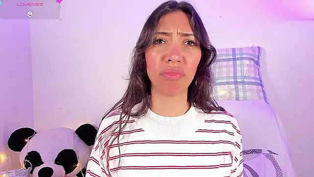 Snapshot of Miss_veronicaa2 chatting on February 26, 2025, 12:25 pm Miss veronicaa2 online show from February 26, 2025, 12:25 pm