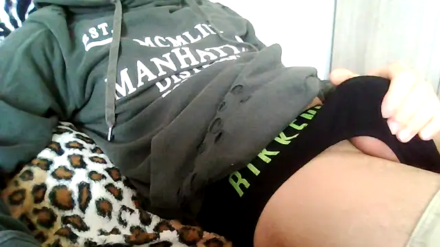 Snapshot of tommyboyteen chatting on March 14, 2025, 9:35 am tommyboyteen online show from March 14, 2025, 9:35 am