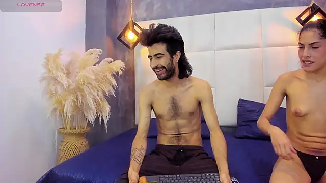 Arah issaa online show from October 28, 2025, 10:45 pm