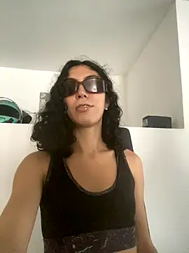 Snapshot of allicemackenzie chatting on September 17, 2025, 12:29 pm allicemackenzie online show from September 17, 2025, 12:29 pm