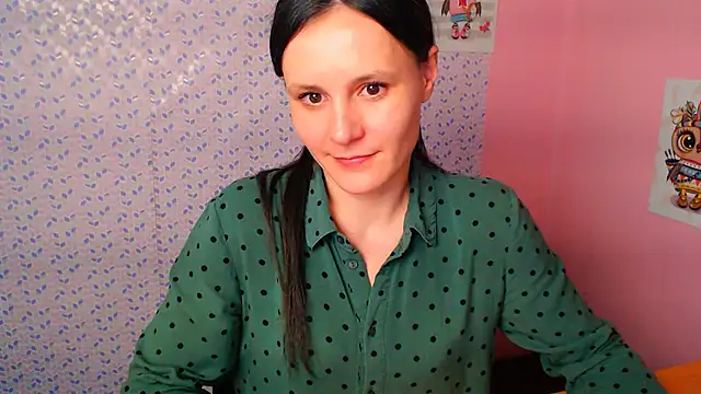 Snapshot of ValeriaHeart_ chatting on February 7, 2025, 4:56 pm ValeriaHeart online show from February 7, 2025, 4:56 pm