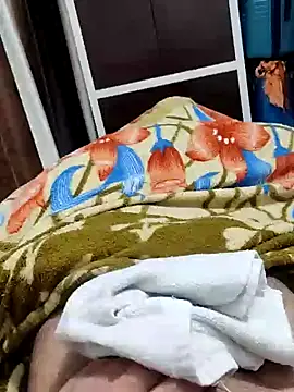 Hot funky boy online show from February 7, 2025, 7:27 pm