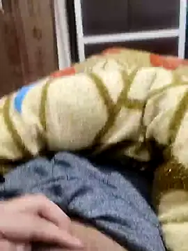 Hot funky boy online show from February 11, 2025, 4:35 pm