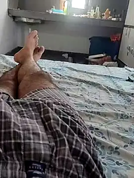 Hot funky boy online show from October 12, 2025, 6:23 am