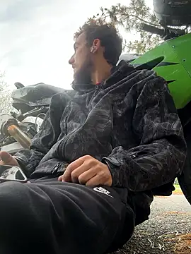 Codybugs0206 online show from October 19, 2025, 9:48 pm