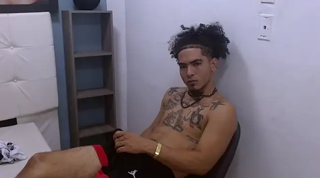 Snapshot of LihanJor_23 chatting on February 9, 2025, 6:54 am LihanJor 23 online show from February 9, 2025, 6:54 am