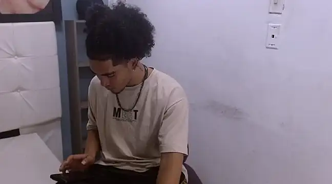 Snapshot of LihanJor_23 chatting on February 11, 2025, 3:50 am LihanJor 23 online show from February 11, 2025, 3:50 am