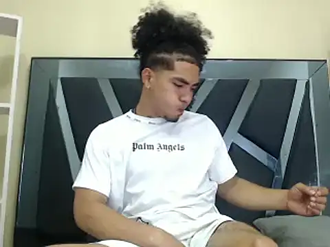 Snapshot of LihanJor_23 chatting on February 28, 2025, 7:26 am LihanJor 23 online show from February 28, 2025, 7:26 am