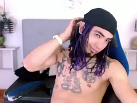 Snapshot of LihanJor_23 chatting on March 6, 2025, 12:30 pm LihanJor 23 online show from March 6, 2025, 12:30 pm