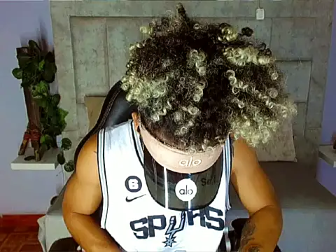 Snapshot of LihanJor_23 chatting on September 13, 2025, 1:22 pm LihanJor 23 online show from September 13, 2025, 1:22 pm