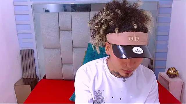 Snapshot of LihanJor_23 chatting on September 21, 2025, 4:36 am LihanJor 23 online show from September 21, 2025, 4:36 am