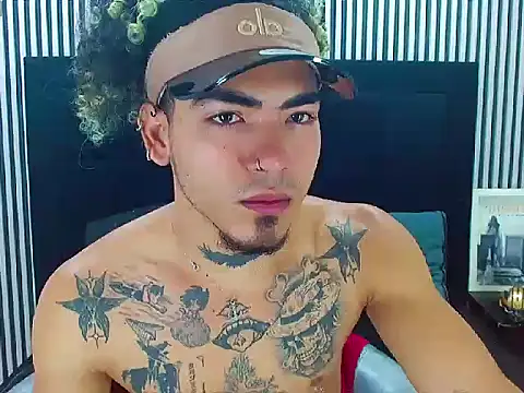 Snapshot of LihanJor_23 chatting on October 7, 2025, 1:08 pm LihanJor 23 online show from October 7, 2025, 1:08 pm