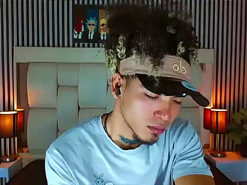 Snapshot of LihanJor_23 chatting on October 26, 2025, 1:17 pm LihanJor 23 online show from October 26, 2025, 1:17 pm