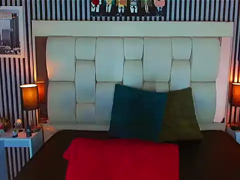 Snapshot of LihanJor_23 chatting on November 8, 2025, 12:27 pm LihanJor 23 online show from November 8, 2025, 12:27 pm