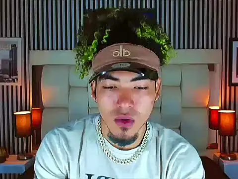 Snapshot of LihanJor_23 chatting on November 12, 2025, 1:00 pm LihanJor 23 online show from November 12, 2025, 1:00 pm