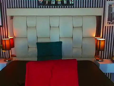 Snapshot of LihanJor_23 chatting on November 21, 2025, 1:21 pm LihanJor 23 online show from November 21, 2025, 1:21 pm