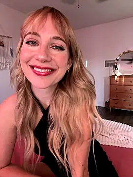 rileylovesyou online show from September 14, 2025, 1:27 am