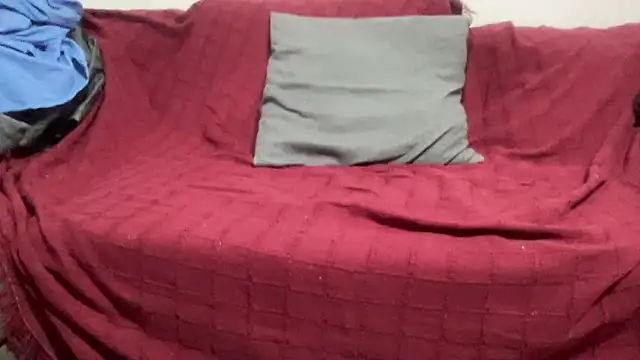 shineofcrazy online show from November 4, 2025, 6:51 pm