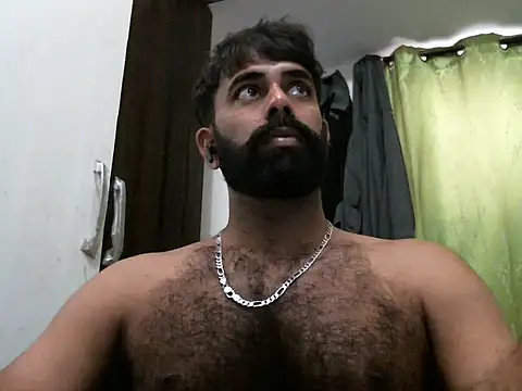 Snapshot of indianhairybull chatting on March 3, 2025, 4:25 am indianhairybull online show from March 3, 2025, 4:25 am
