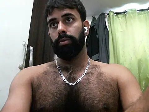 Snapshot of indianhairybull chatting on September 24, 2025, 4:38 am indianhairybull online show from September 24, 2025, 4:38 am