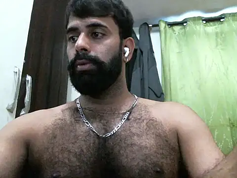Snapshot of indianhairybull chatting on October 11, 2025, 12:15 pm indianhairybull online show from October 11, 2025, 12:15 pm