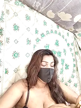 Snapshot of monekhan123 chatting on February 16, 2025, 8:22 pm monekhan123 online show from February 16, 2025, 8:22 pm